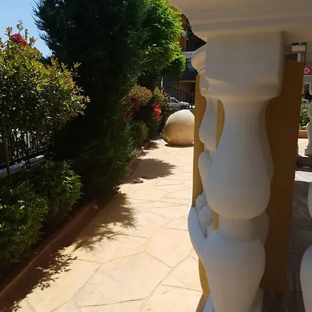 Elitonia Delux Apartamento