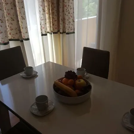 Elitonia Delux Apartamento Nesebar