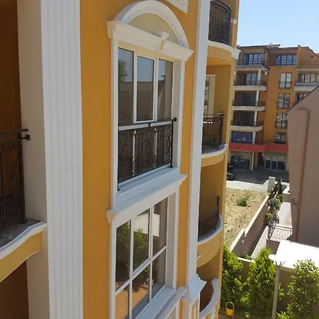 Elitonia Delux Apartamento